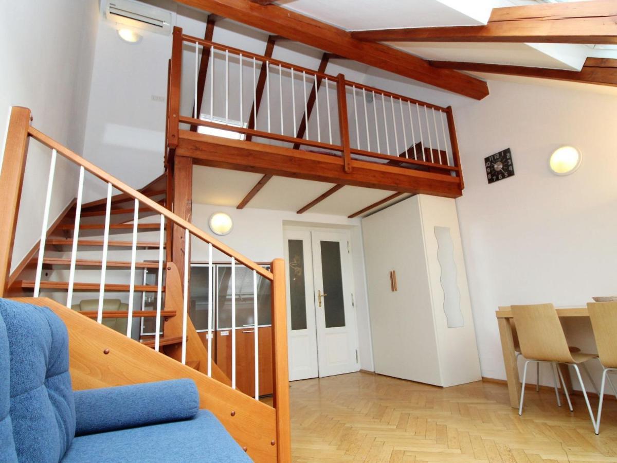 Apartment O21 By Interhome Praha Eksteriør bilde